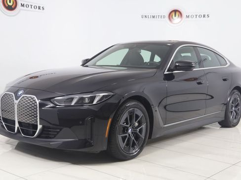 Used 2025 BMW i4 xDrive40i w/ Parking Assistance Package AWD/4WD image 5