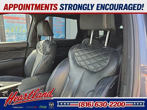 Used 2020 Hyundai Palisade Limited AWD/4WD image 32