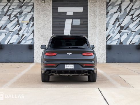 Used 2023 Bentley Bentayga Speed AWD/4WD image 13