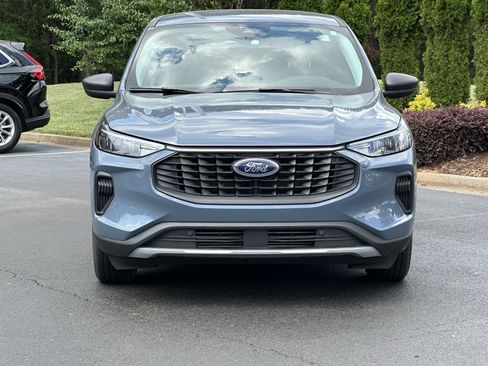 Used 2024 Ford Escape Active FWD image 3