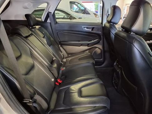 Certified 2022 Ford Edge Titanium AWD/4WD image 27