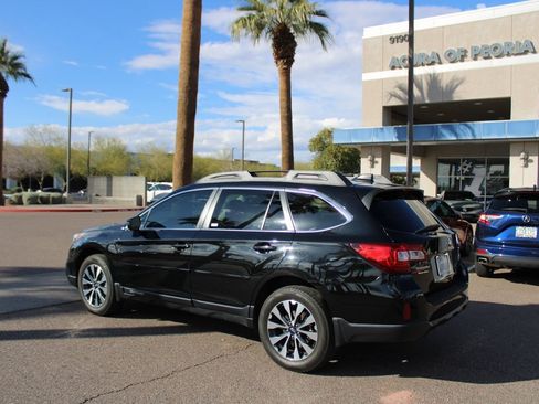 Used 2016 Subaru Outback 2.5i Limited image 3