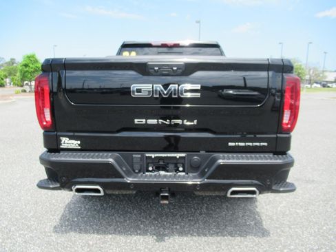 Used 2024 GMC Sierra 1500 Denali Ultimate AWD/4WD image 6