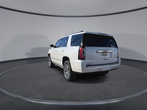 Certified 2017 GMC Yukon Denali w/ Open Road Package image 7