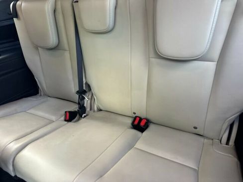 Used 2022 Subaru Ascent Limited w/ Technology Package image 18