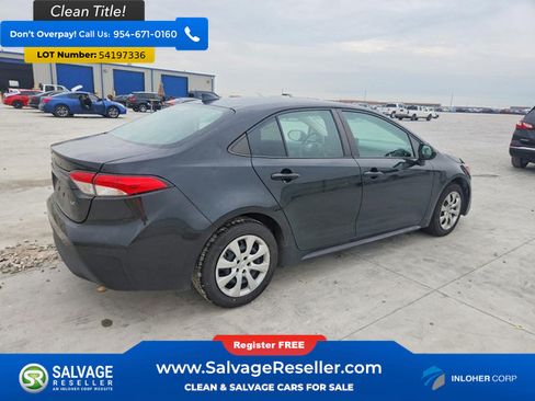 Used 2022 Toyota Corolla LE FWD image 4