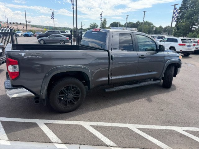 Used 2017 Toyota Tundra SR5 w/ SR5 Upgrade Package RWD image 16