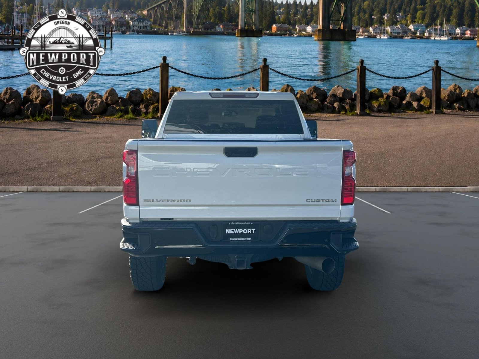 Used 2025 Chevrolet Silverado 2500 Custom w/ Custom Value Package AWD/4WD image 6