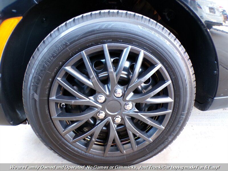Used 2020 Kia Soul LX FWD image 35