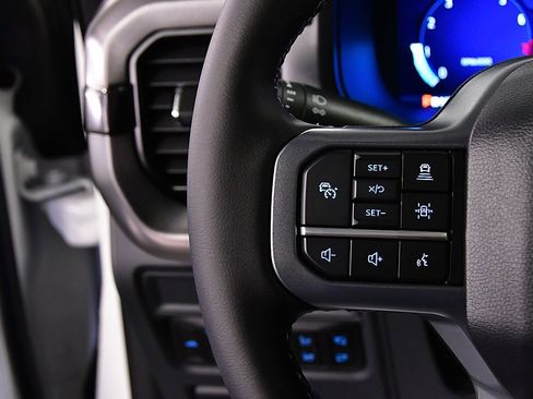 New 2025 Ford F150 Lariat w/ Equipment Group 502A High image 22