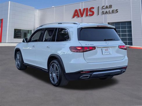 Used 2024 Mercedes-Benz GLS 450 4MATIC image 9