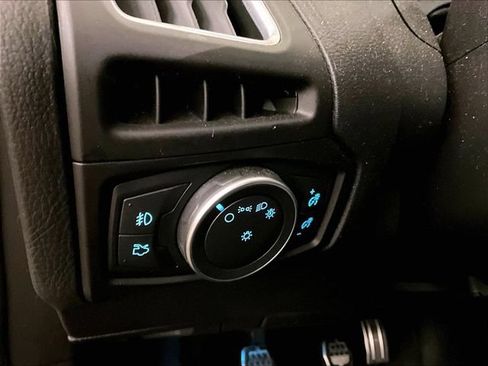 Used 2017 Ford Focus ST w/ Equipment Group 401A FWD image 30