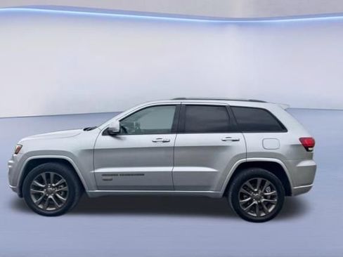 Used 2016 Jeep Grand Cherokee Limited 75th Anniversary RWD image 8