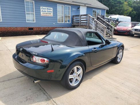 Used 2007 MAZDA MX-5 Miata Sport w/ Convenience Pkg RWD image 16
