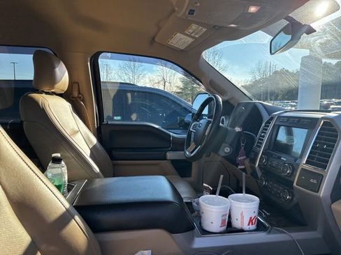 Used 2017 Ford F250 Lariat w/ Lariat Value Package image 33