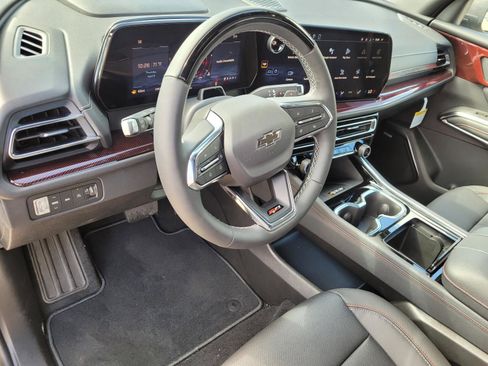 New 2026 Chevrolet Traverse Z71 w/ Enhanced Driving Package AWD/4WD image 18