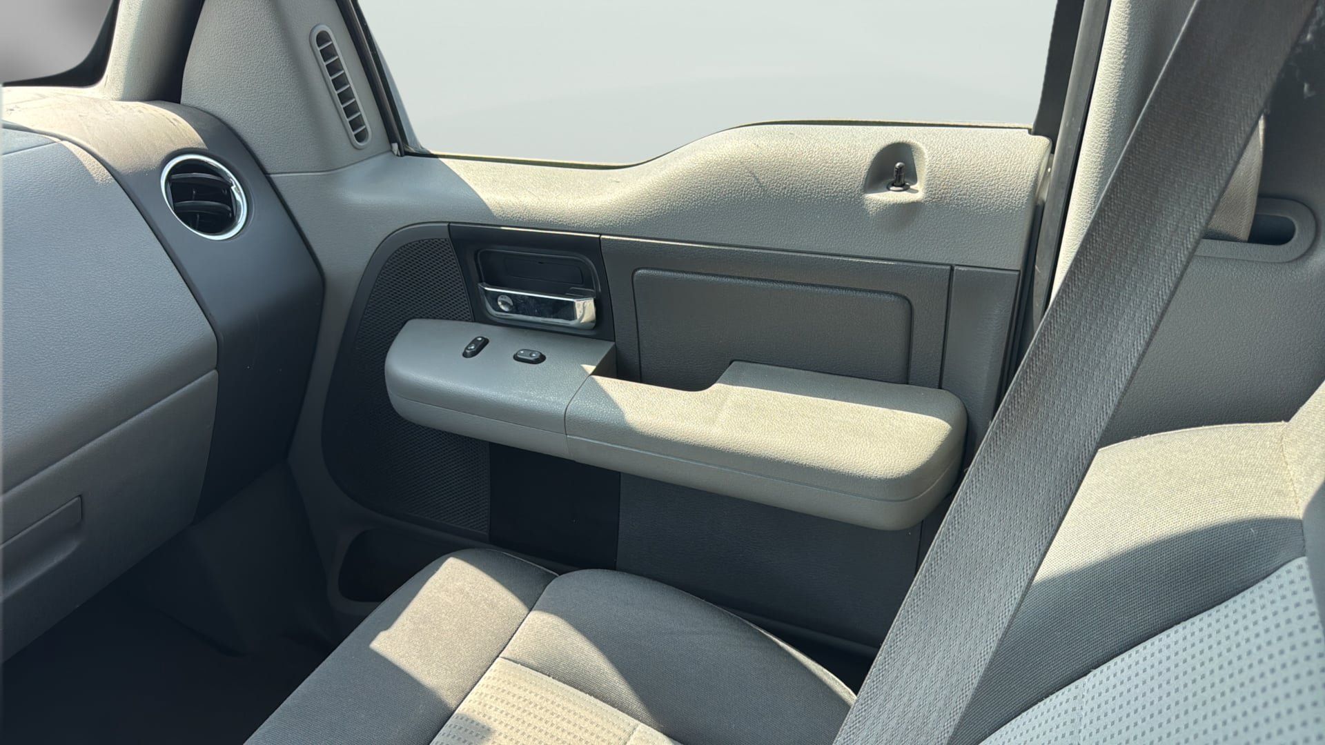 Used 2008 Ford F150 XLT RWD image 17