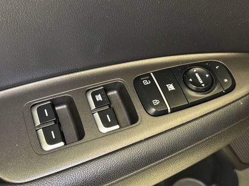 Used 2018 Kia Optima LX image 19