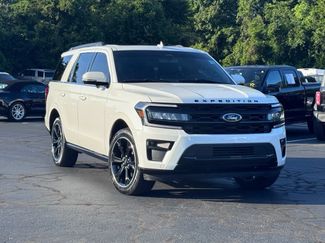Used 2024 Ford Expedition Limited RWD video 1