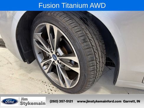 Used 2020 Ford Fusion Titanium AWD/4WD image 2