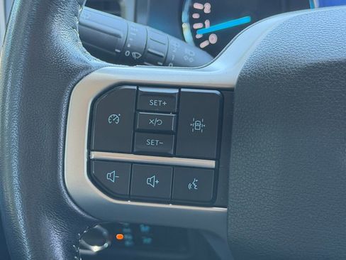 Used 2023 Ford Expedition XLT AWD/4WD image 13