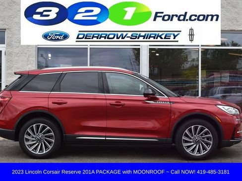 Used 2023 Lincoln Corsair Reserve w/ Equipment Group 201A AWD/4WD image 3