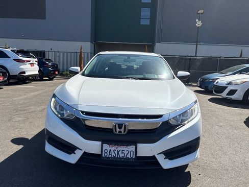 Used 2017 Honda Civic EX image 3