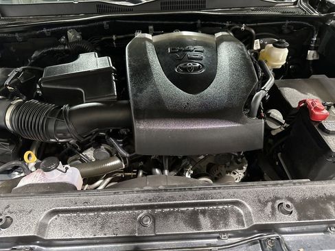 Used 2023 Toyota Tacoma TRD Sport image 22