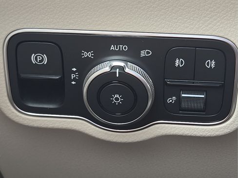 New 2026 Mercedes-Benz GLB 250 image 20