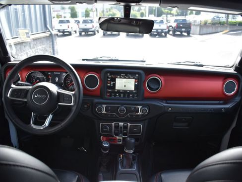 Used 2018 Jeep Wrangler Unlimited Rubicon AWD/4WD image 26