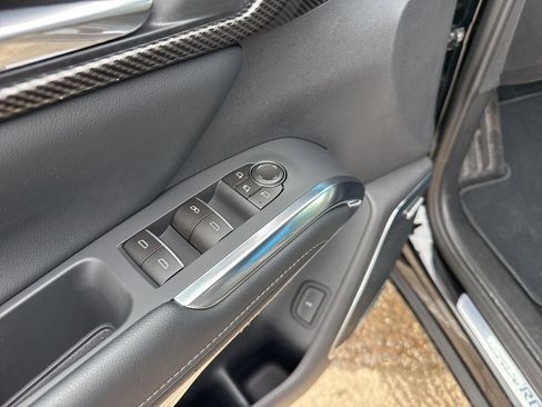 New 2026 Chevrolet Traverse High Country image 16