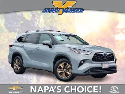 Certified 2023 Toyota Highlander Bronze Edition