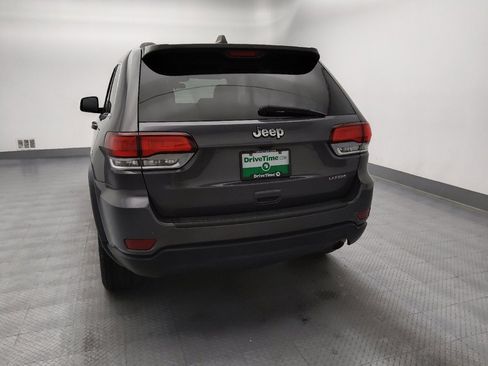 Used 2021 Jeep Grand Cherokee Laredo RWD image 6