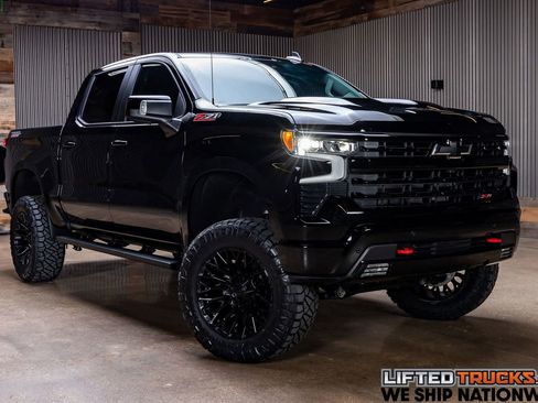 Used 2026 Chevrolet Silverado 1500 LT Trail Boss w/ LT Trail Boss Premium Package AWD/4WD image 1
