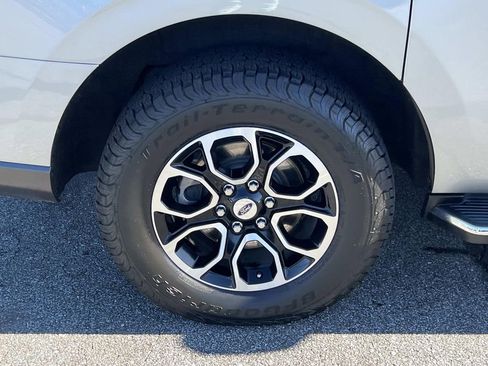 Used 2022 Ford Expedition Max XLT image 17