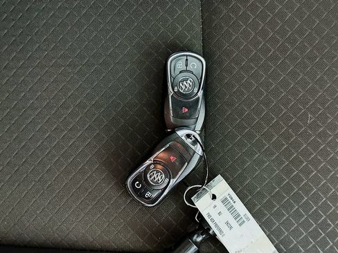 Used 2018 Buick Encore Preferred FWD image 34