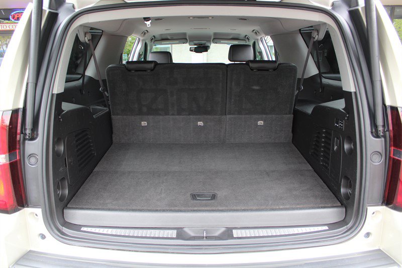 Used 2016 Chevrolet Suburban LTZ AWD/4WD image 29