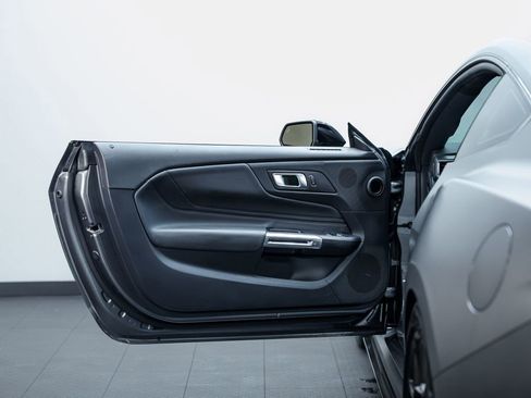 Used 2025 Ford Mustang GT Premium w/ GT Performance Package image 11