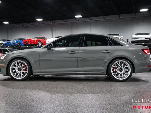 Used 2019 Audi S4 Premium Plus w/ Premium Plus Package AWD/4WD image 2