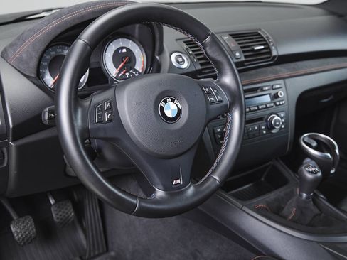 Used 2011 BMW 1 Series M image 37