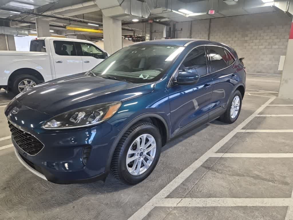 Used 2020 Ford Escape SE AWD/4WD image 2