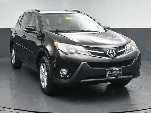 Used 2014 Toyota RAV4 XLE FWD image 6