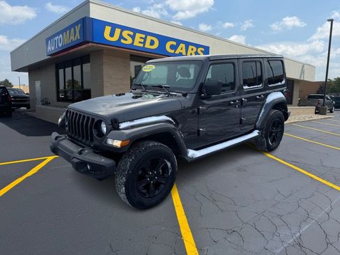 Used 2021 Jeep Wrangler Unlimited Sahara image 1