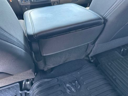 Used 2021 RAM 1500 Tradesman w/ Chrome Plus Package AWD/4WD image 22