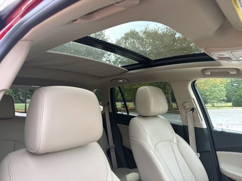 Used 2017 Buick Envision Essence image 37