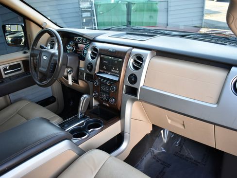 Used 2013 Ford F150 Lariat w/ Lariat Chrome Pkg image 12