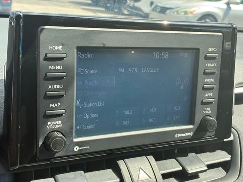 Used 2022 Toyota RAV4 XLE w/ Convenience Package AWD/4WD image 23