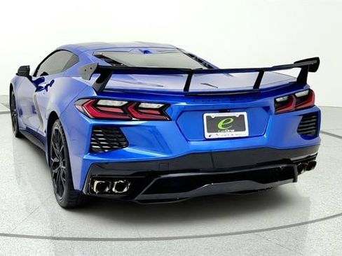 Used 2023 Chevrolet Corvette Stingray Premium Cpe w/ Z51 Performance Package RWD image 7