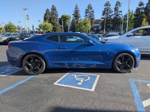 Used 2023 Chevrolet Camaro LT RWD image 4