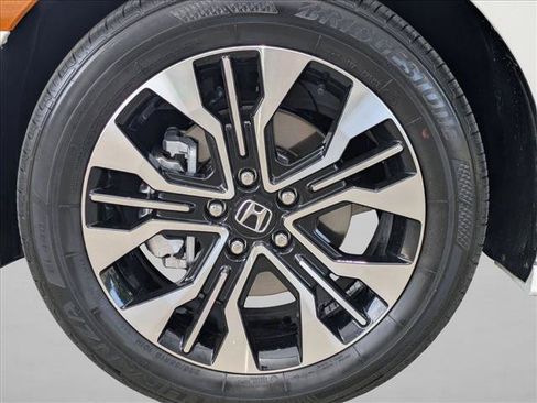 Used 2026 Honda Odyssey Elite image 28